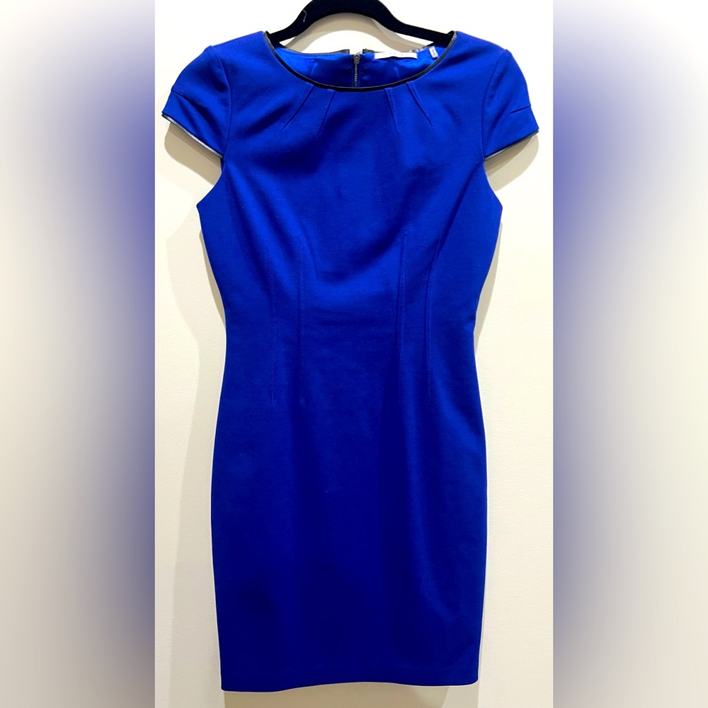 Tahari | Blue Cap Sleeve Lined Dress | Formal